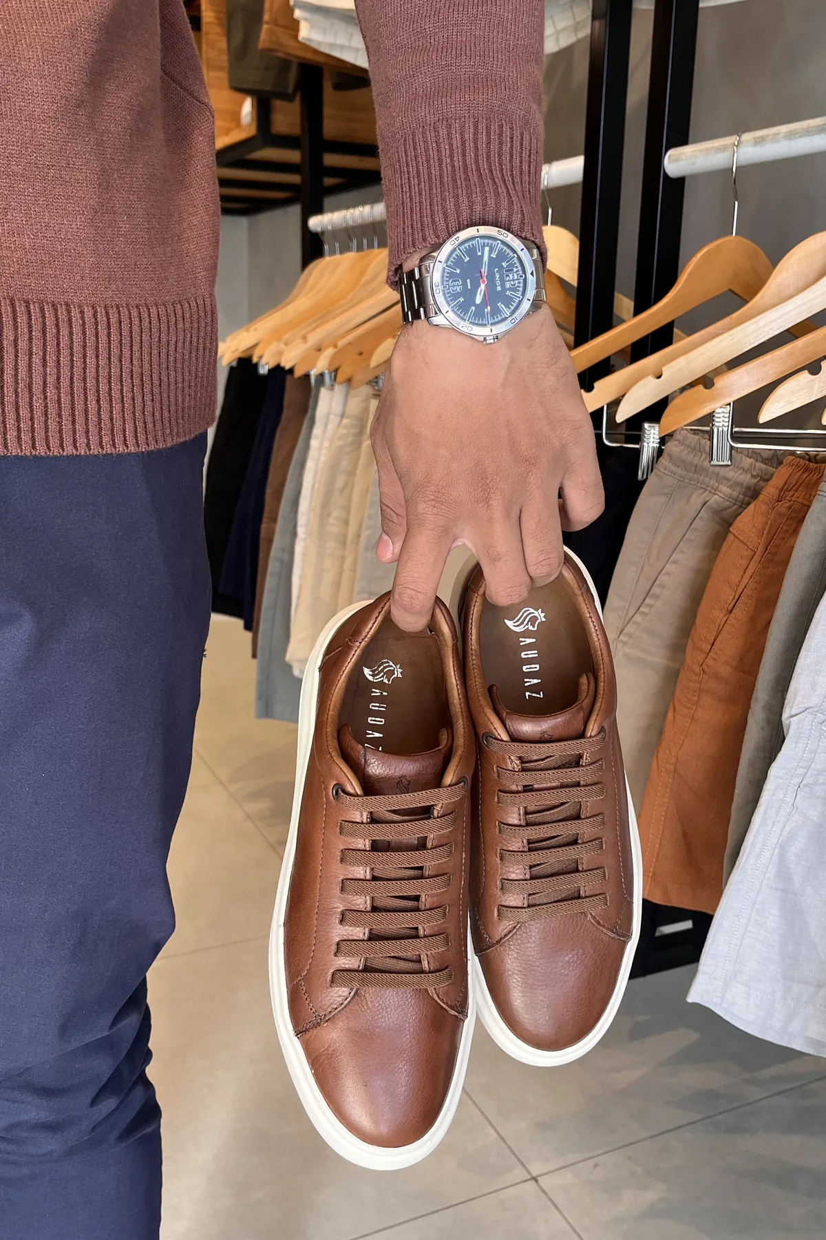 Editorial Audaz com Sneaker Orion, imagem 1